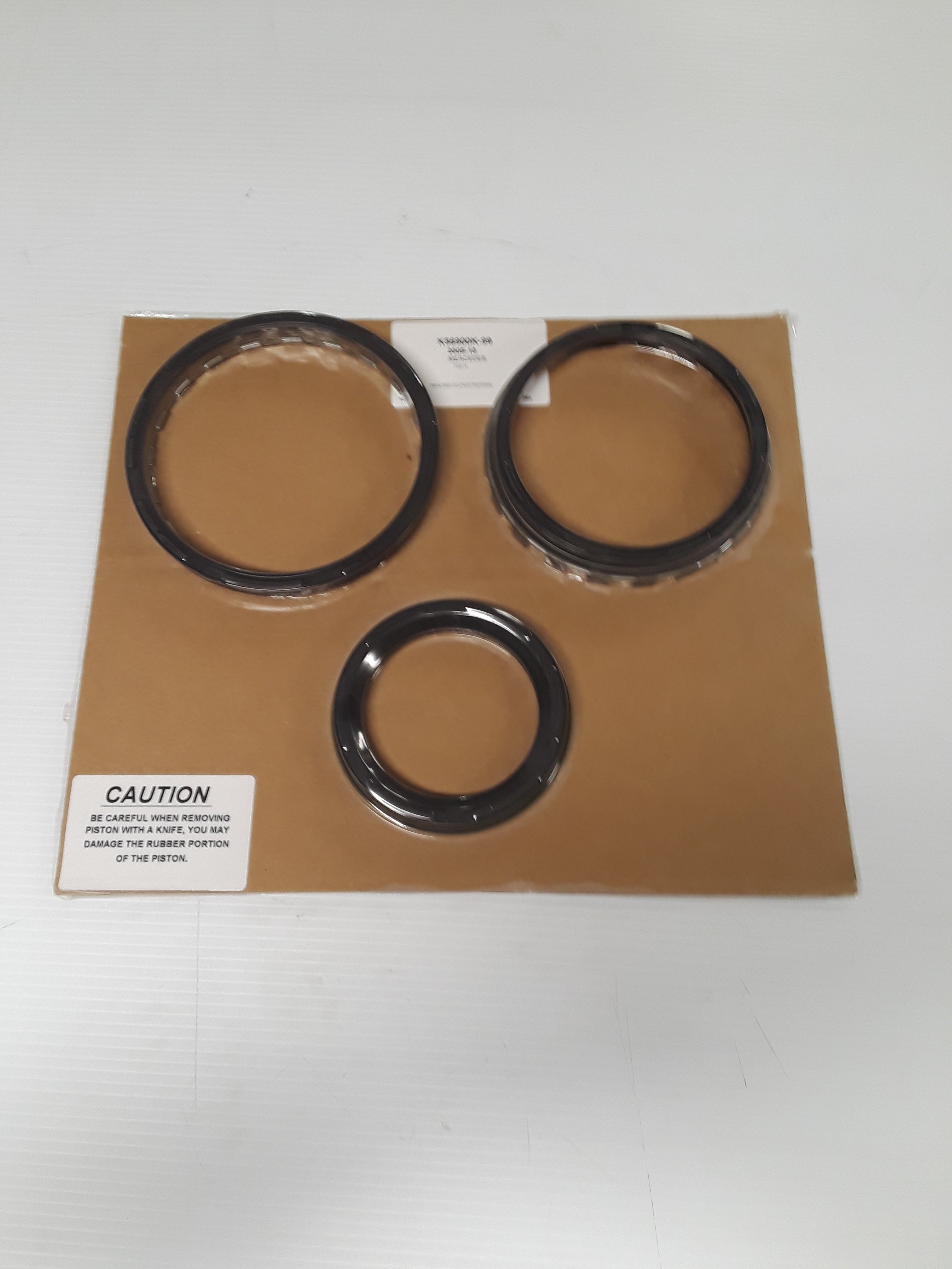 Juego pistones Mercedes 3 pistones 722.9 2005-