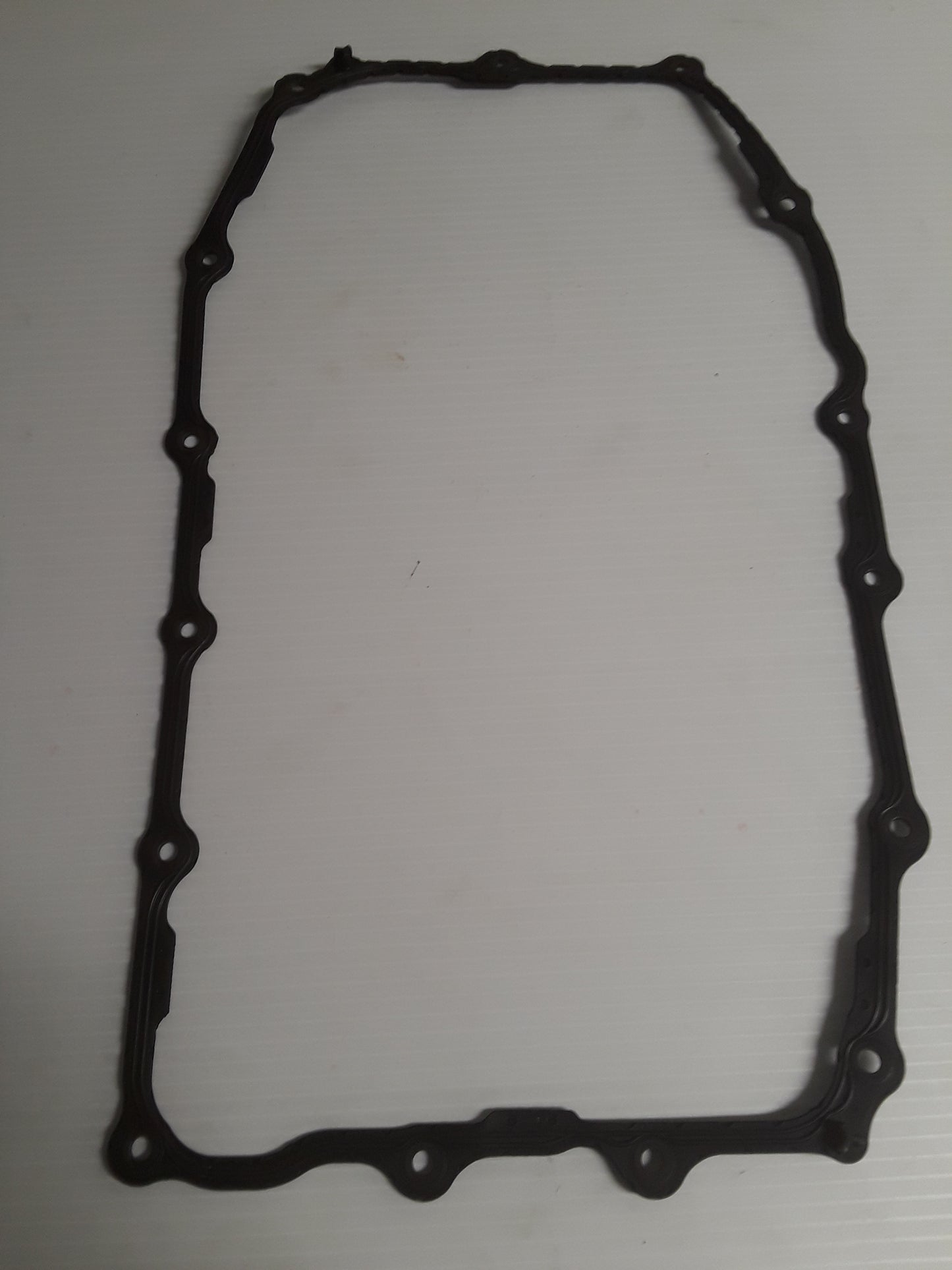 Empaque carter hule 8L90 2014-