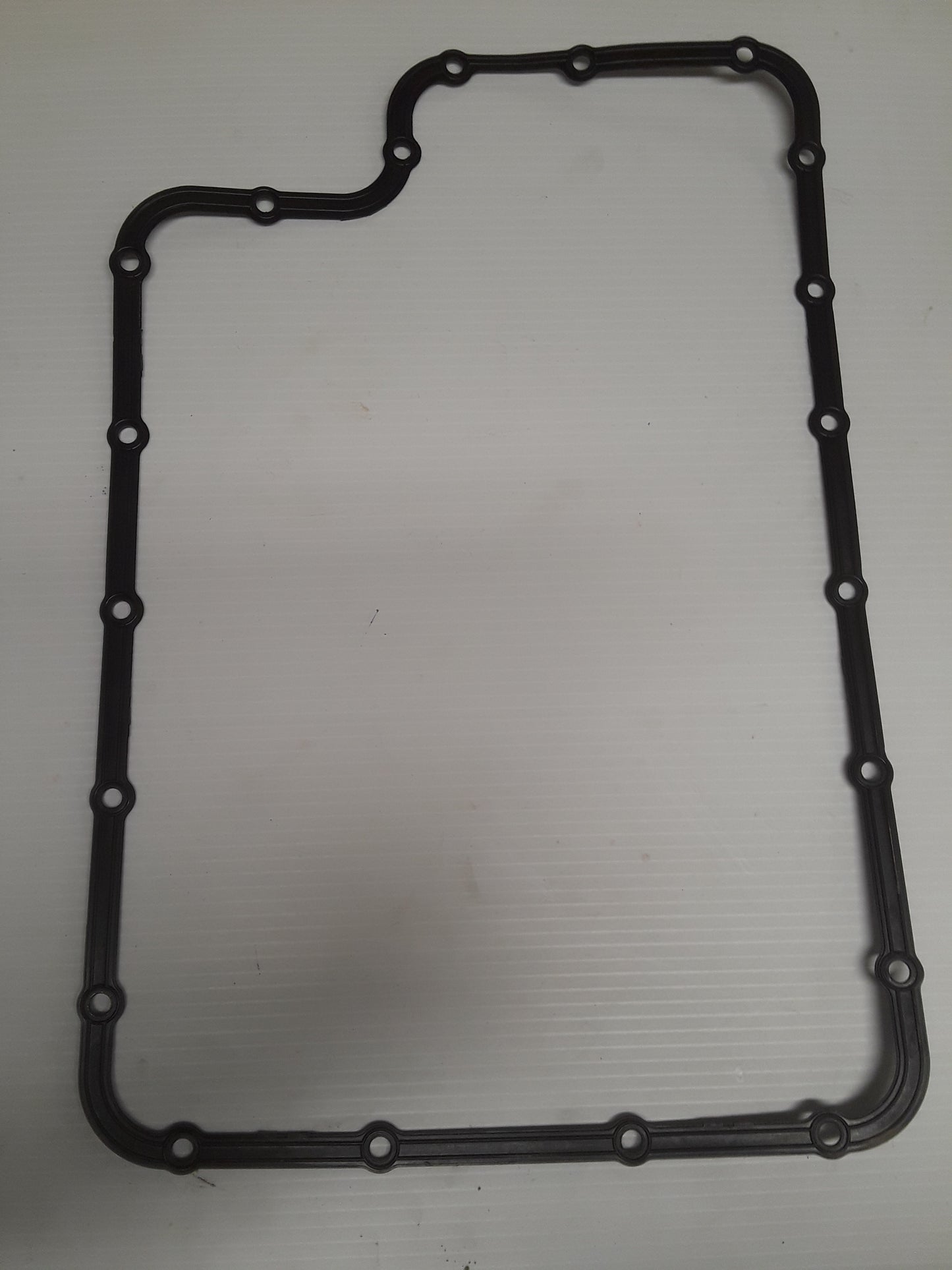 Empaque carter hule E4OD 1996-