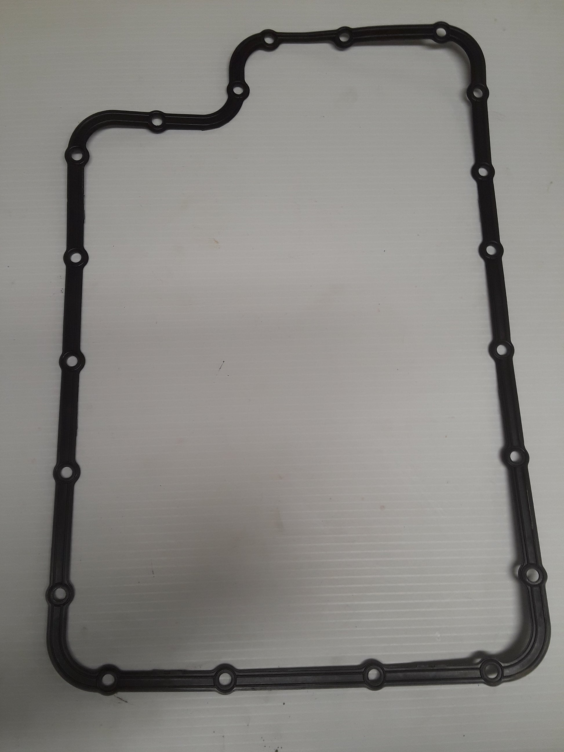 Empaque carter hule E4OD 1996-